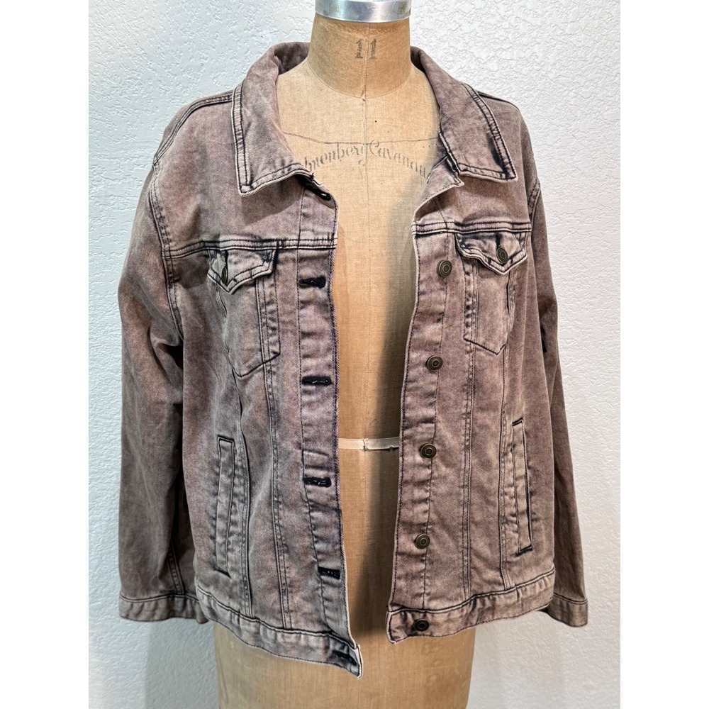 Time and Tru Womens XXL Brown Acid Wash Denim Trucker Jacket TT33100056781B